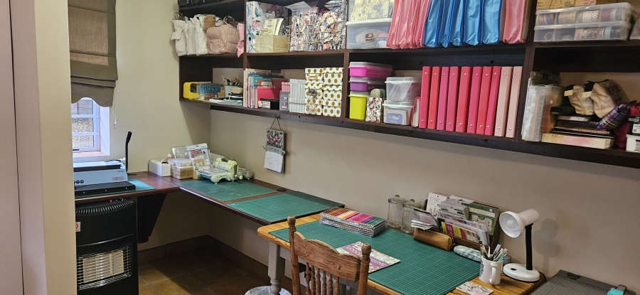 2 Bedroom Property for Sale in Stilbaai Wes Western Cape